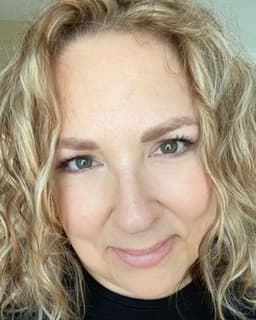 Jennifer Plunkett Skibins