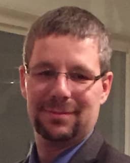 Robert M Whitekettle