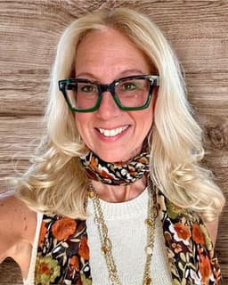 Heidi C Kiebler-Brogan