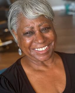 Earnestine Williams Simpson