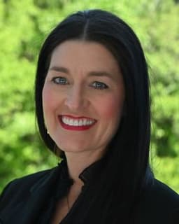 Erin Elizabeth Konves