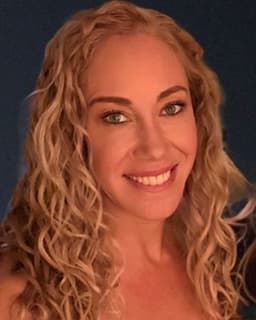 Danielle Weiss Heller