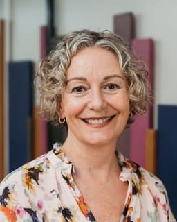 Dr. Jennifer Fontaine