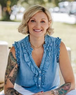 Michelle L O'Connell