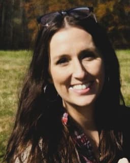 Lesley Shigano Dreyer