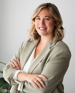 Samantha Smith L Smith