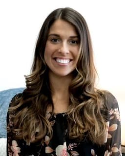 Stephanie Strzelecki