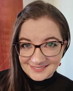 Salome Averi Babilon