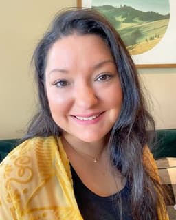 Stephanie Socolick-Kemmer