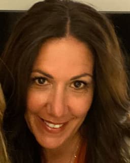 Pamela Schindler-Thomsen