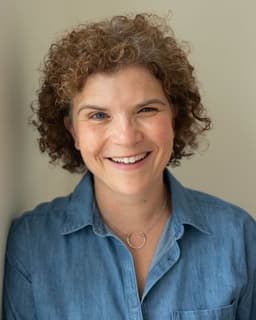 Melanie Lowe Hoffman