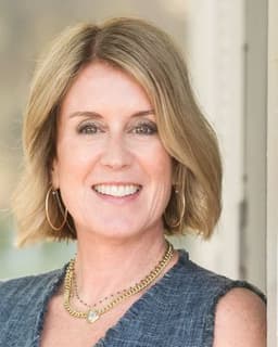 Holly O'Neill-Melville