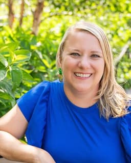 Uplift and Connect Counseling