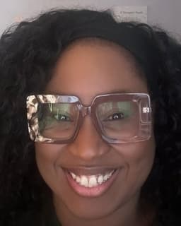 Shelly-Ann English-Robinson