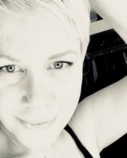 Dr. Cynthia Giocomarra