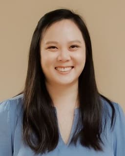 Dr. Cassandra Leow