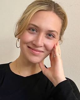 Talia Lustiger-Thaler