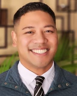 Vance Apuakehau