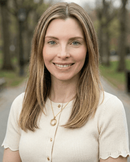 Dr. Maggie Lorenzetti Dorfman