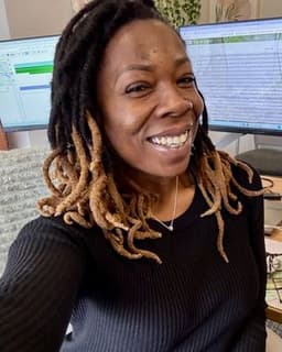 Sadé Monique Cardin