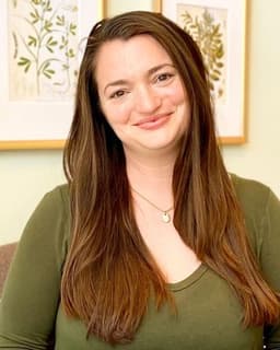 Maria Miller- Holistic Therapy for People Pleasers