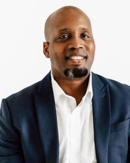 Dr. Z. (Soye Zaid-Muhammad)