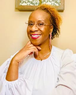 Sanadoras Wellness - Seasonal Depression Therapist