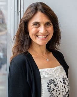 Marisa Gelfand (Patients In Missouri New York Virginia)