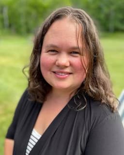 Up North Therapy- Ashley Belanger