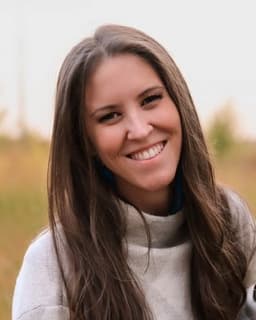 Dr. Amanda Holmgreen