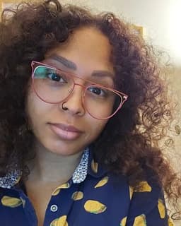 Melissa Maria Flores