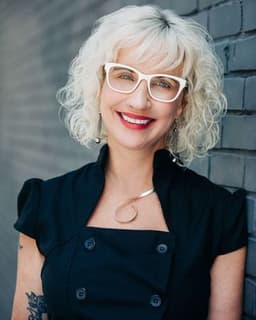 Victoria Lin Peterson-Hilleque