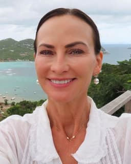 Lois Anne Montecalvo