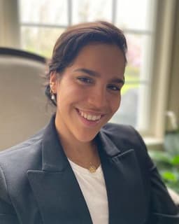 Alisha Espinal - Family and Marriage Counseling