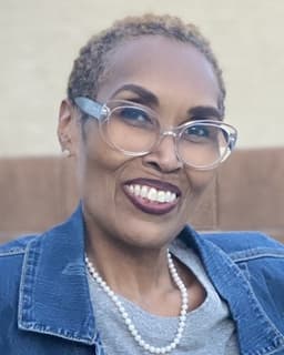 Kechia Thomas English