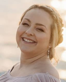 Jennifer Clark-Fujihara