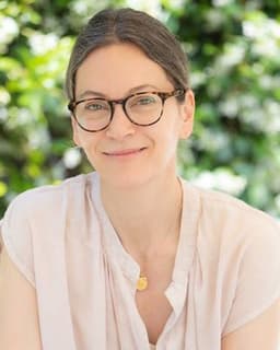 EFT Couple Therapy with Resminé Atis