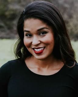 Jennifer Caldwell-Hernandez