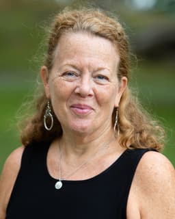 Barbara Van Zoeren LICSW