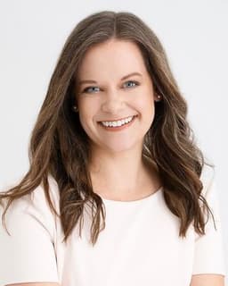 Kathryn (Katie) Hunter