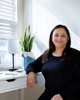 Anjna Champaneri - Expansive Therapy