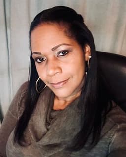 Dr. Shannon Jones-Rumph