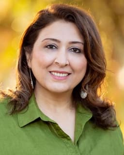 Dr. Sanam Nourazari, Balance and Bloom Therapy