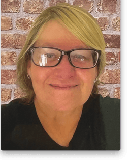 Courtney Farrell Swanson