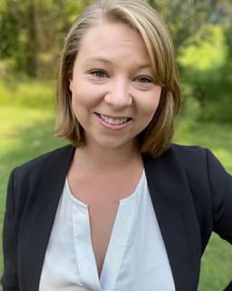 Dr. Rebecca Definbaugh