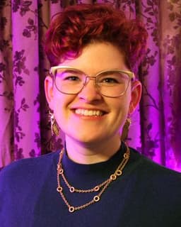 Crystal Thomas, Psychotherapist