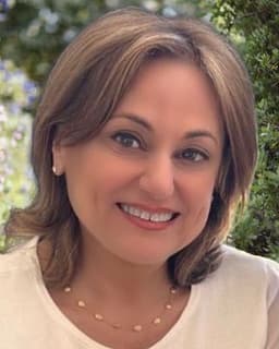 Ladan Hannani Safvati