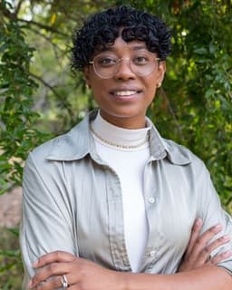 Dr. Lynette Lively Cookson