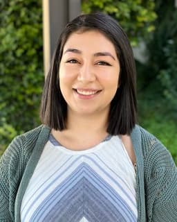 Adriana Camarena (Deep Wellness Center)