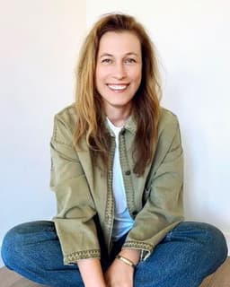 Childhood Patterns. Intimacy. Self-Esteem. Patricia Korijn